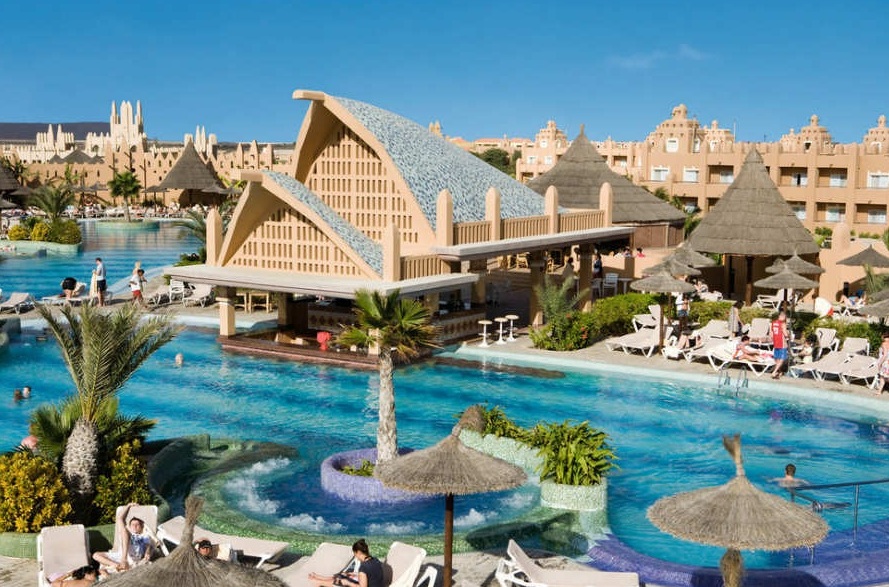RIU FUNANA 