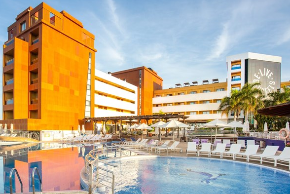 hotel BE LIVE EXPERIENCE LA NIŇA