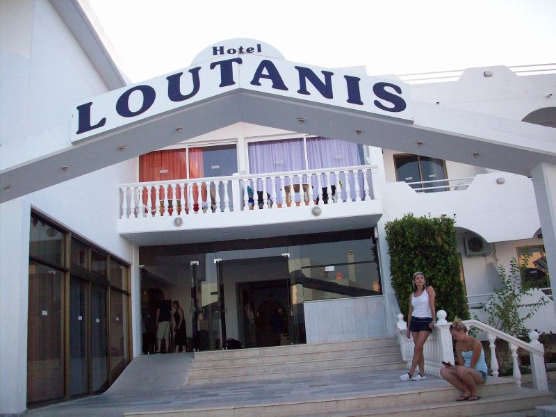Hotel Loutanis 