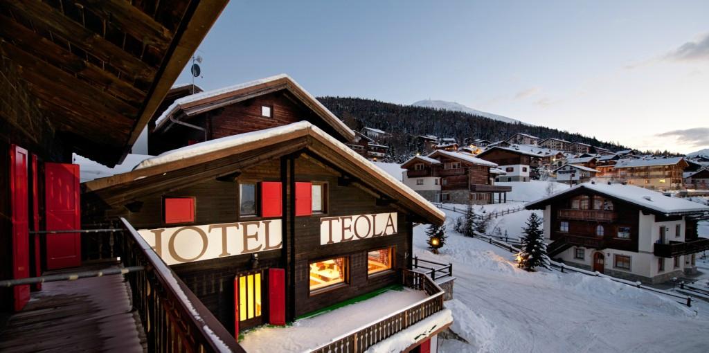 Hotel TEOLA