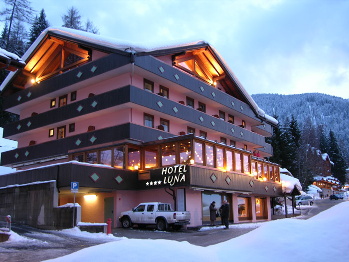 Hotel LUNA