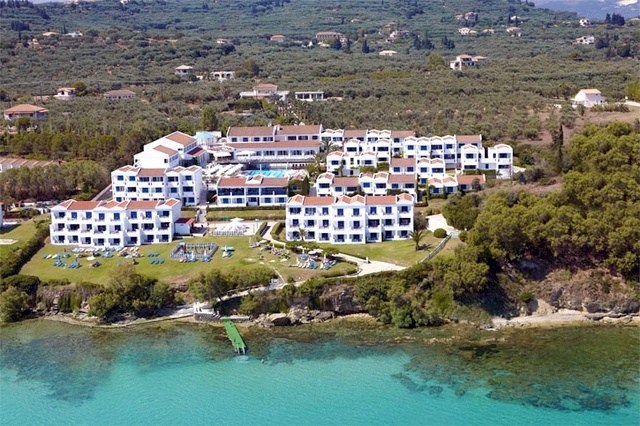 LOUIS PLAGOS BEACH