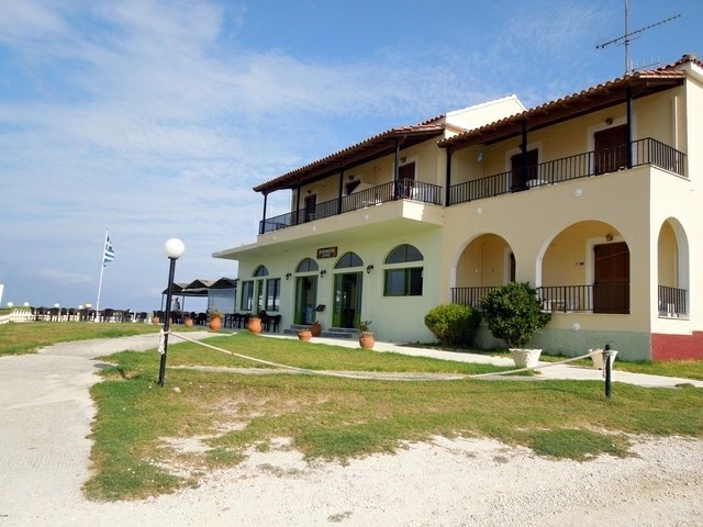 EVINOS