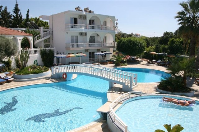 PEFKOS GARDEN